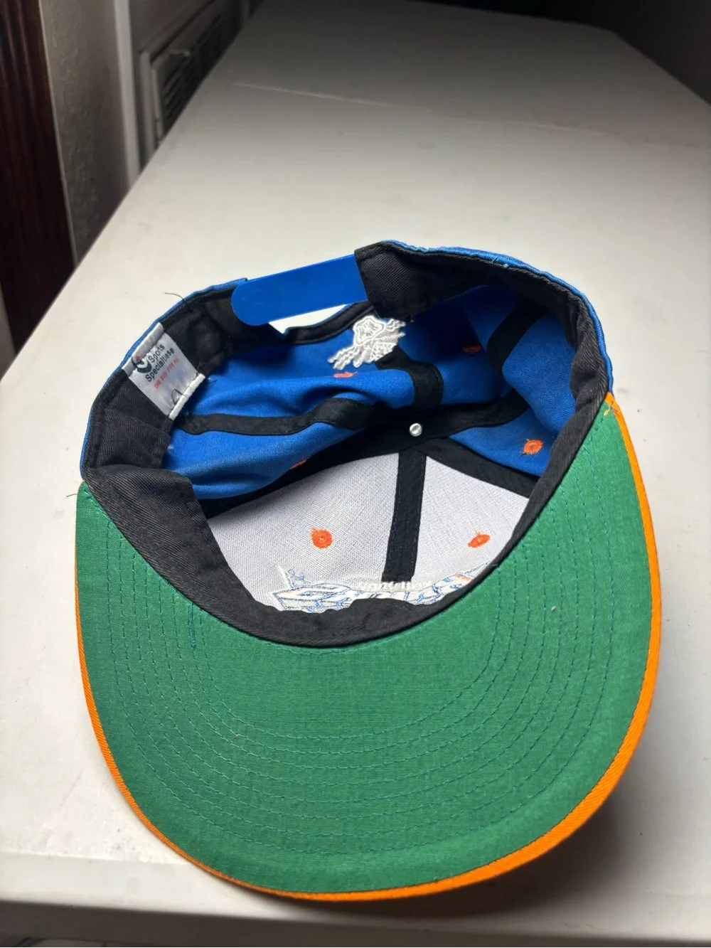 *VINTAGE* RARE NBA New York Knicks Sports Specialties TISA Snapback Hat One Size